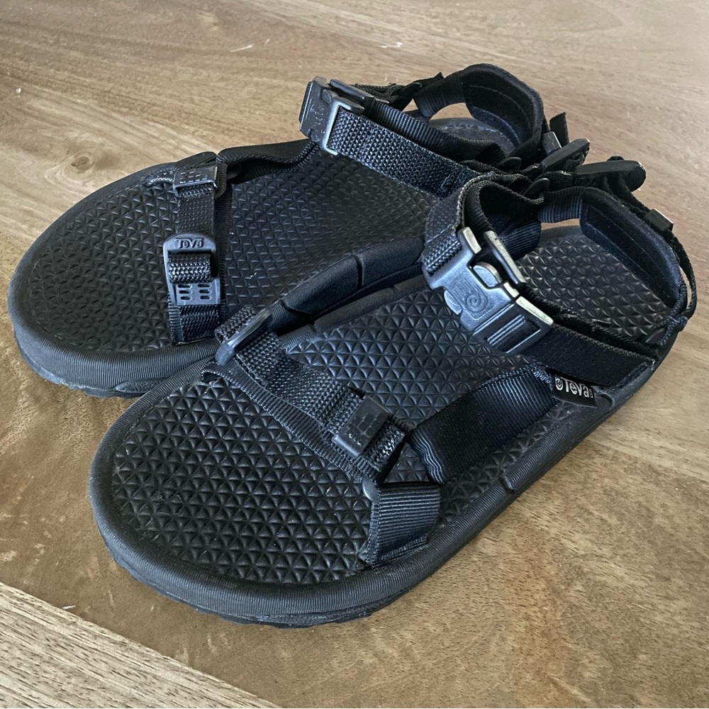 TEVA Universal Approach Sandals - Picture 13 of 14